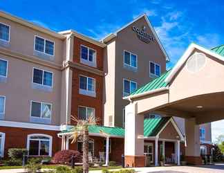 Exterior 2 Country Inn & Suites by Radisson, Wilson, NC