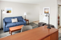 Common Space Hampton Inn & Suites Cedar Rapids - North