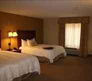 ห้องนอน 3 Hampton Inn & Suites Cedar Rapids - North