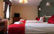 Bedroom 6 The George Hotel, Amesbury, Wiltshire
