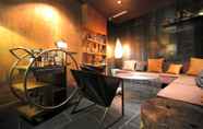 Bar, Kafe, dan Lounge 5 Hidden Hotel