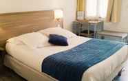 Bilik Tidur 5 Hotel Les Comtes De Pardiac