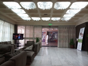 Lobby 4 Oriental Palace Hotel