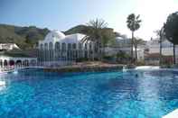 Swimming Pool Nerja Villas Capistrano