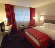 Bedroom 4 Park Inn By Radisson Belfast