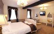 Bedroom 7 The Old Crown Coaching Inn