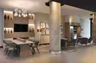 Lobby Leonardo Hotel London Watford - Formerly Jurys Inn
