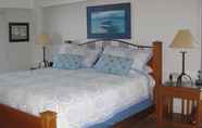 Bedroom 3 Island House Beach Resort