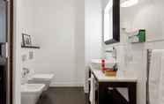 Toilet Kamar 7 Italiana Hotels Milan Rho Fair