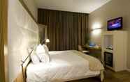 Bedroom 3 Italiana Hotels Milan Rho Fair