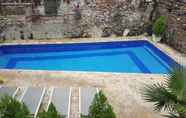 Swimming Pool 4 El Marqués Hotel Boutique