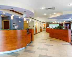 Lobby 4 Comfort Suites At Kennesaw State University