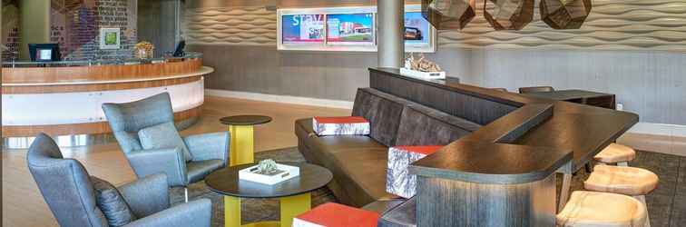 Lobi SpringHill Suites by Marriott Saginaw