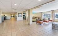 Lobby 7 La Quinta Inn & Suites by Wyndham Mathis