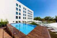 Swimming Pool Lux Fatima Hotel