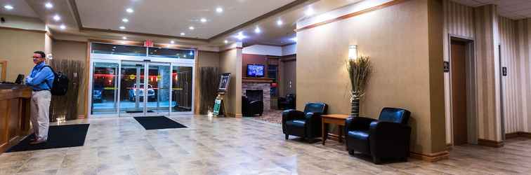 Lobby Days Inn & Suites by Wyndham Edmonton Airport