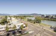 Nearby View and Attractions 4 Oaks Townsville Gateway Suites
