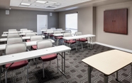 Functional Hall 3 TownePlace Suites by Marriott Columbia Southeast/Ft Jackson