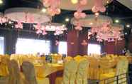 Ruangan Fungsional 3 Henry Business Hotel