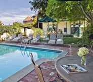 Swimming Pool 5 Maison Fleurie, A Four Sisters Inn