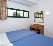 Bedroom 7 Medplaya Aparthotel Sant Eloi