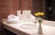 Phòng tắm bên trong 7 Labranda Sandy Beach Resort - All Inclusive