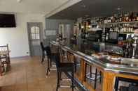 Bar, Kafe dan Lounge Hotel Nicol's