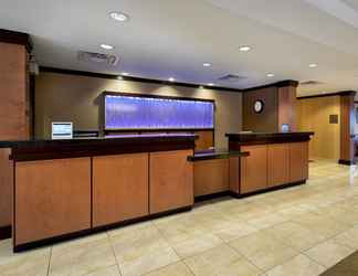 Lobi 2 Fairfield Inn & Suites by Marriott Verona