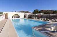 Swimming Pool Hotel Cortijo el Sotillo