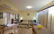 Bilik Tidur 3 Efplias Hotel Apartments and Suites