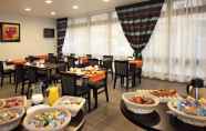 Restoran 7 Nemea Nancy Appart'hotel