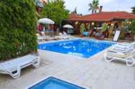 Swimming Pool Leda Beach Hotel