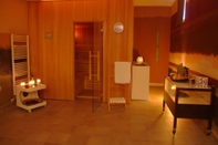 Entertainment Facility Suite Hotel Klass