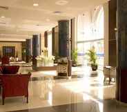 Lobi 5 Golden Tulip Al Khobar