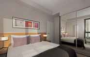 Bedroom 2 Adina Apartment Hotel Frankfurt Neue Oper