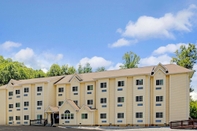 Exterior Microtel Inn & Suites by Wyndham Bryson City