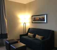 Common Space 2 Comfort Suites