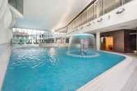 Swimming Pool Park Inn by Radisson Meriton Conference & Spa Hotel Tallinn