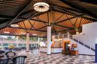 Lobby Novotel Goa Dona Sylvia Hotel