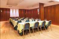 Functional Hall Vilana Hotel Boutique