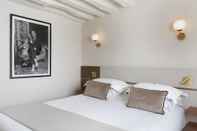 Bedroom Hotel Verneuil