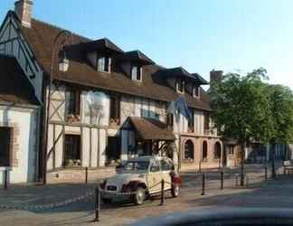 Exterior 2 Auberge du Cheval Blanc