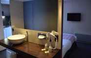 Toilet Kamar 4 Golfe Hotel