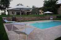 Swimming Pool Azienda Agraria Montelujano