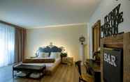 Bedroom 2 Hotel Villa Malpensa