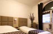 Bedroom 7 Hotel Lutetia