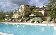 Swimming Pool 3 Relais Poggio Borgoni