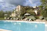 Swimming Pool Relais Poggio Borgoni