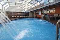 Swimming Pool Hotel Rosamar & Spa