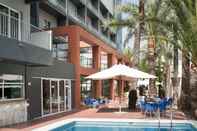 Swimming Pool Hotel El Palmeral